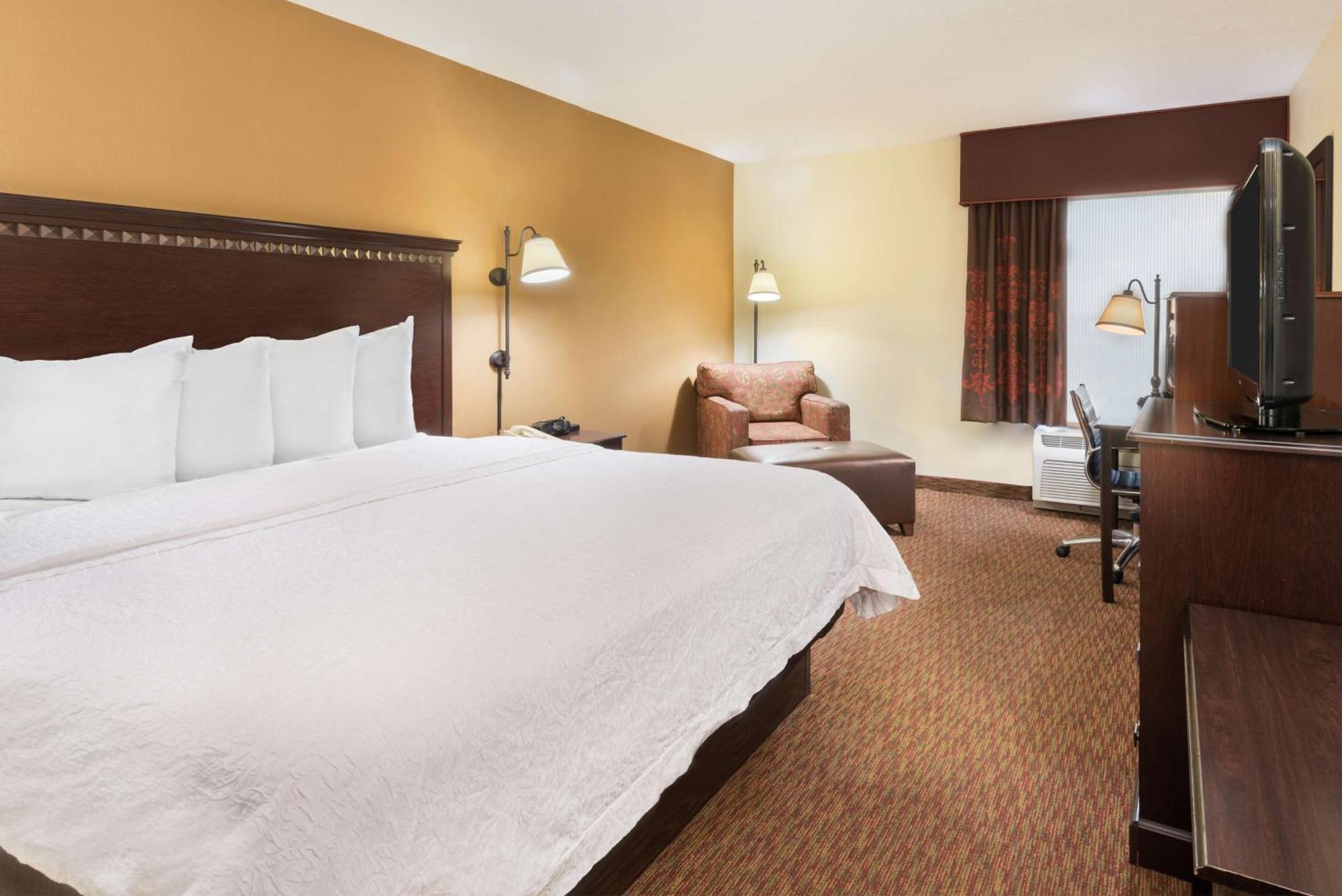 Hampton Inn Charlotte University Place Εξωτερικό φωτογραφία