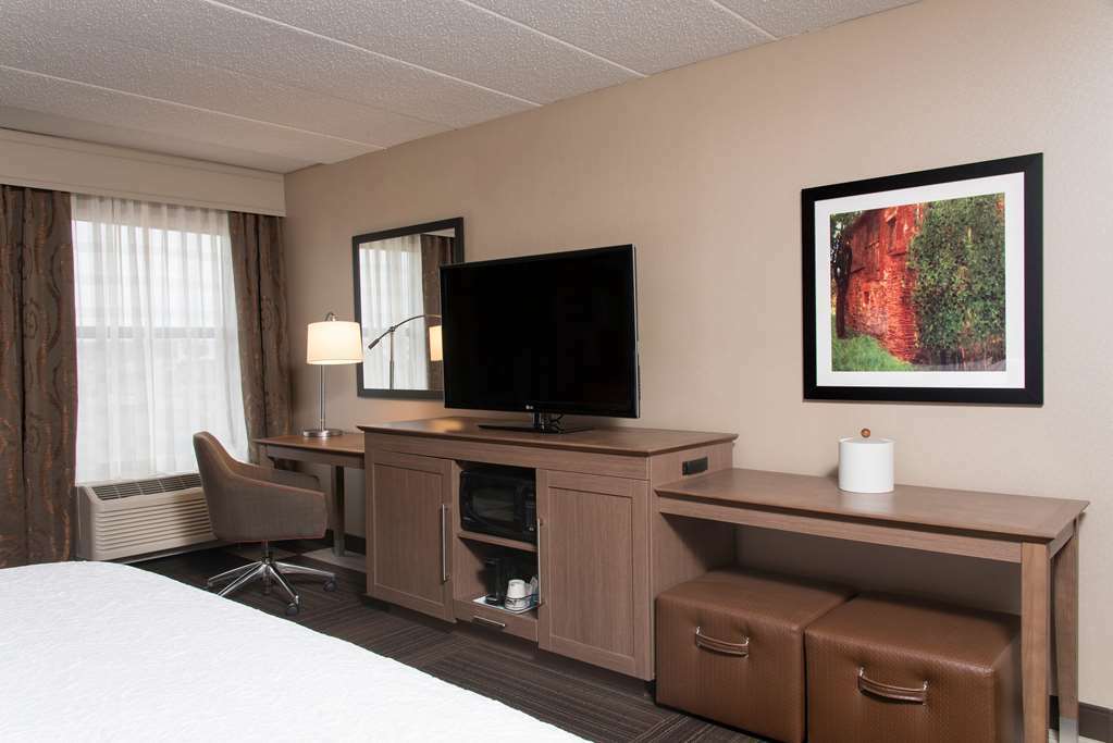 Hampton Inn Charlotte University Place Δωμάτιο φωτογραφία